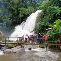 Private One Day Doi Inthanont National Park + Soft Trek at Phe Dork Siew Waterfall.