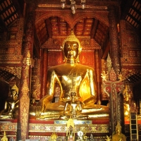 Golden Buddha in Lampang Luang Temple, Lampang.  www.chiangmaitourcenter.com