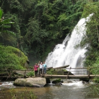 Lovely view of Pha Dork Siew Waterfall, Doi Inthanont National Park.  www.chiangmaitourcenter.com